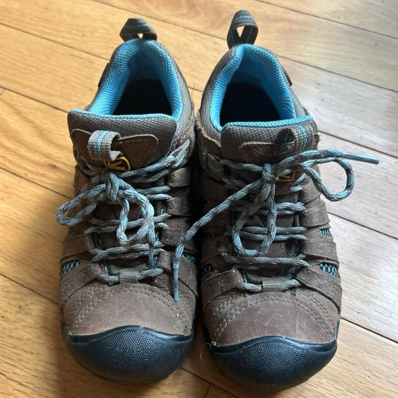 Women’s Keen Voyageur Hiking Outdoor Leather Shoes brown and blue size 6 - Picture 2 of 9